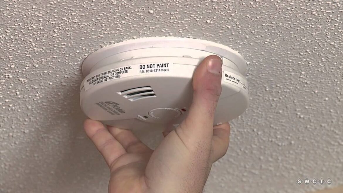 Quick Guide: How To Change Battery In Smoke Detector