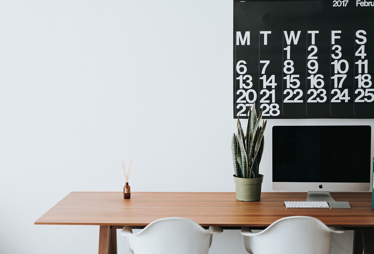 Build Your Future Brick by Brick: Live Trading for Long-Term Wealth Creation