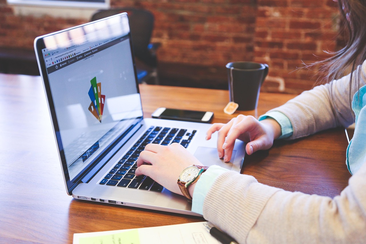 Exploring the Risks and Realities of Buying Testosterone Online