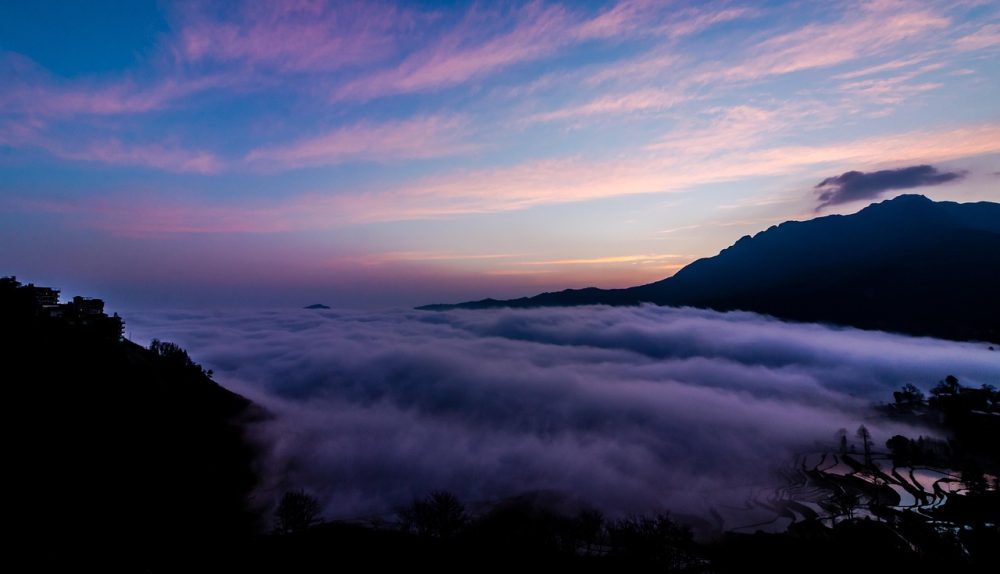 China, blue sky, yunnan — The Story of Hurricane Mathew